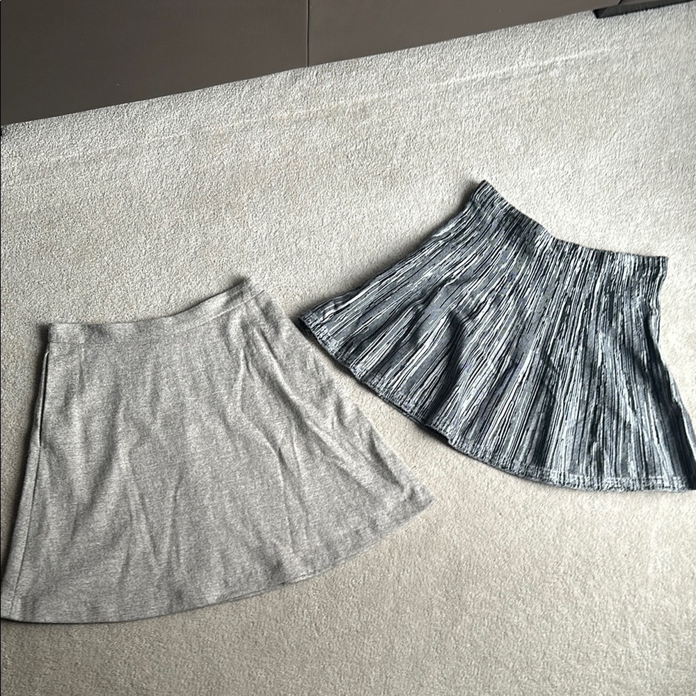 Set of fit and flare skirts - size medium / 6